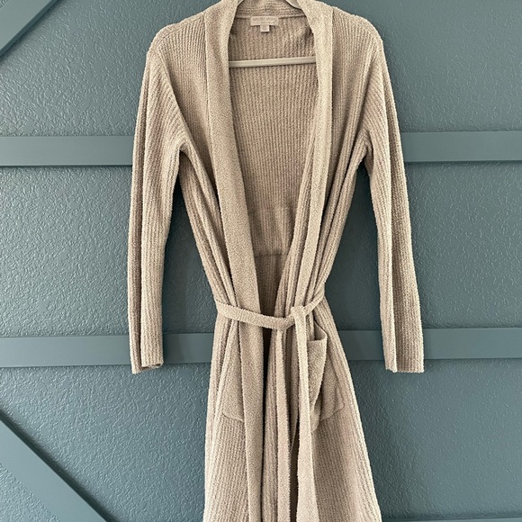 Barefoot Dreams Robe - Picture 2 of 5